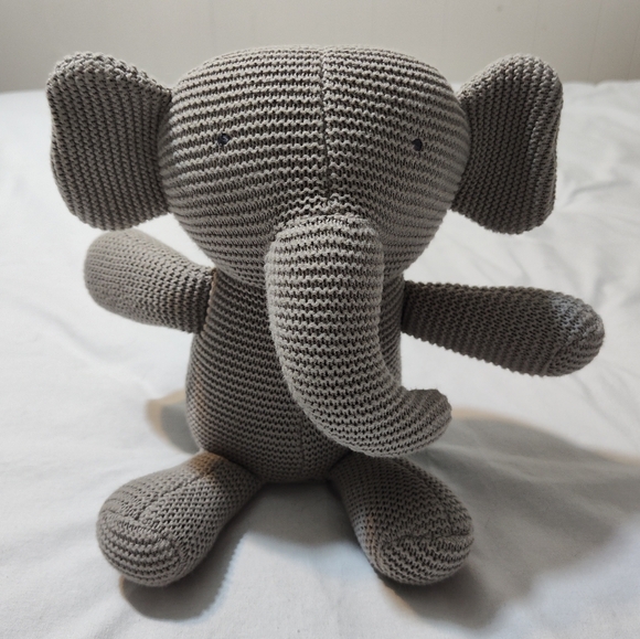 zestt Other - Zestt Organics Stuffed Elephant